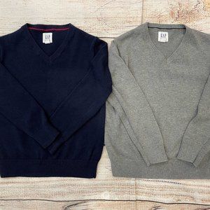 Set of 2 Gap Kids Boys V-Neck Sweaters